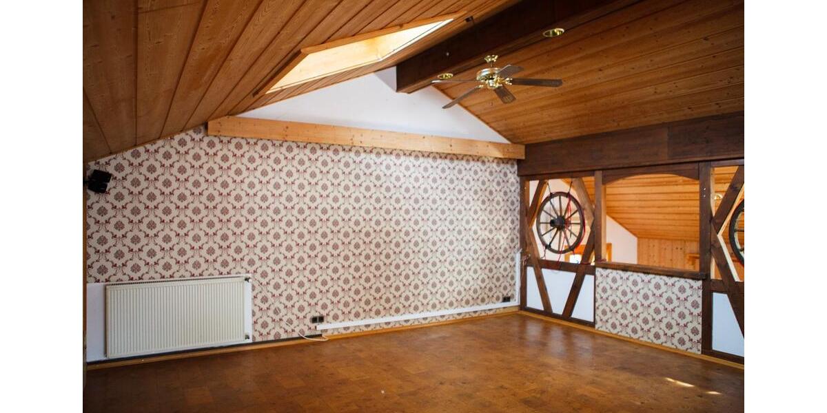 Maisonettenwohnung Großmaischeid - 5 Zimmer, 151 m&sup2;, 1.000&euro; | Angebot:26115428