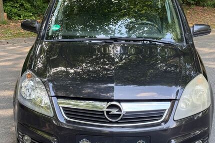 Opel Zafira 263.000 km 2.499 € Wuppertal 42283