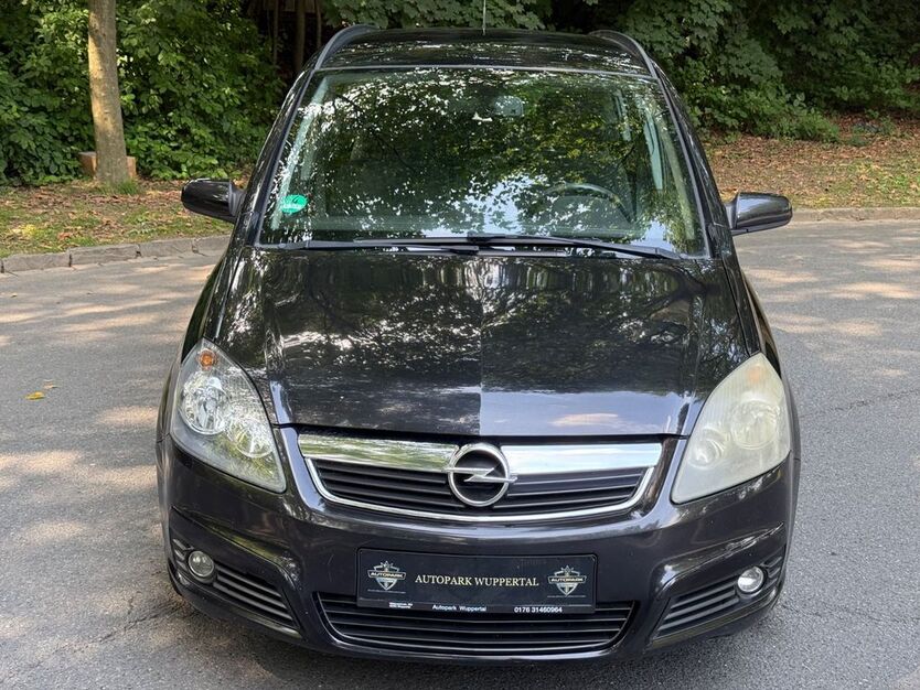 Opel Zafira 263.000 km 2.499 € Wuppertal 42283