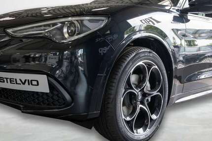 Alfa Romeo Stelvio 20.470 km 38.900 € Herne 44625