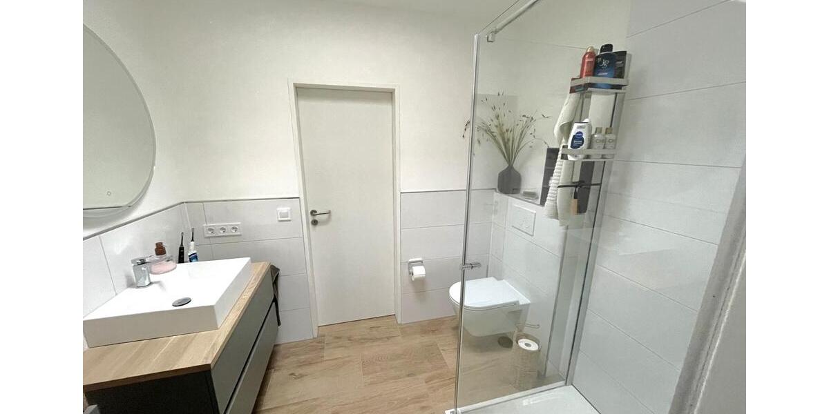 Reihenhaus Westerstede - 4 Zimmer, 132 m&sup2;, 1.300&euro; | Angebot:24727414