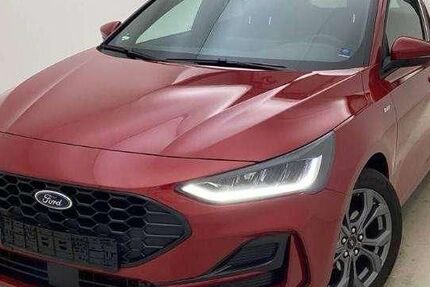 Ford Focus 10.990 km 24.990 &euro; Neumünster 24536