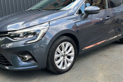 Renault Clio 35.723 km 14.599 &euro; Halberstadt 38820