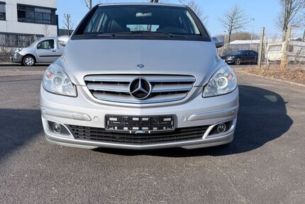 Mercedes-Benz B 180 170.511 km 3.850 &euro; Rendsburg 24768