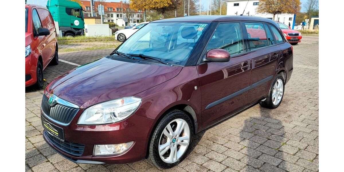 Skoda Fabia 142.142 km 6.990 &euro; Radeberg 01454