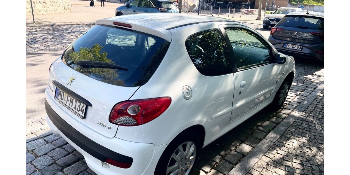 Peugeot 206 158.000 km 1.900 &euro; Magdeburg 39108