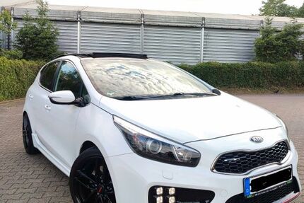 Kia ceed / Ceed 49.000 km 16.500 &euro; Schwäbisch Gmünd 73525