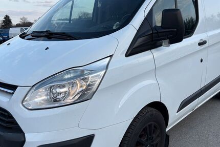 Ford Transit Custom 153.000 km 4.850 &euro; Puchheim 82178