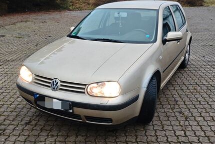 VW Golf 196.000 km 1.600 &euro; Coburg 96450