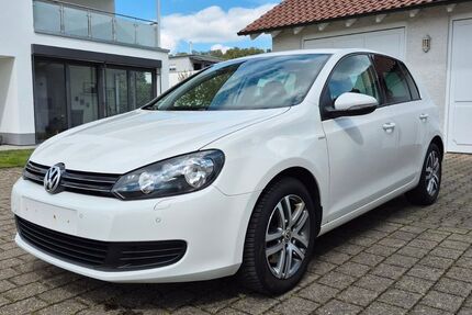 VW Golf 82.000 km 5.950 &euro; Altenstadt 89281