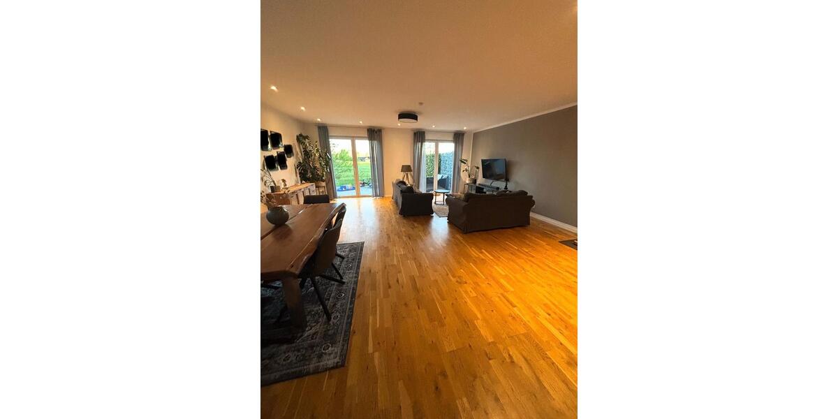 Doppelhaushälfte Hövelhof - 5 Zimmer, 156 m&sup2;, 1.600&euro; | Angebot:26385268