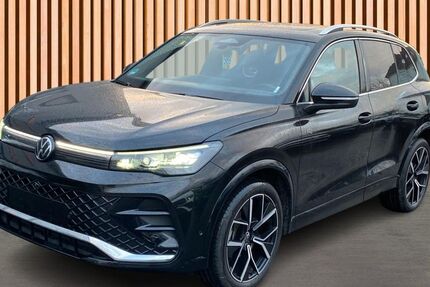 VW Tiguan 23.756 km 42.880 &euro; Dresden 01328