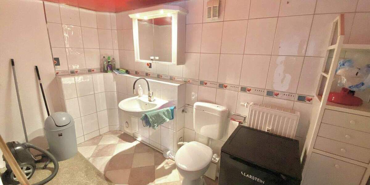 Mehrfamilienhaus, Wohnhaus Augsburg / Lechhausen Lechhausen - 7 Zimmer, 73 m&sup2;, 590.000&euro; | Angebot:25733534