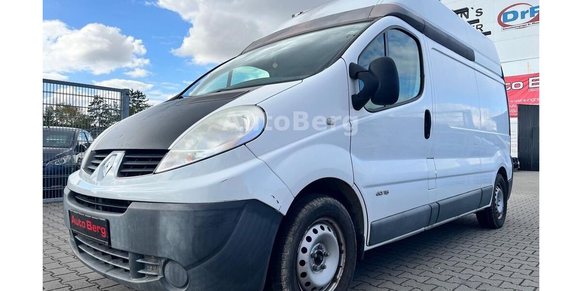 Renault Trafic 83.000 km 11.790 € Speyer 67346