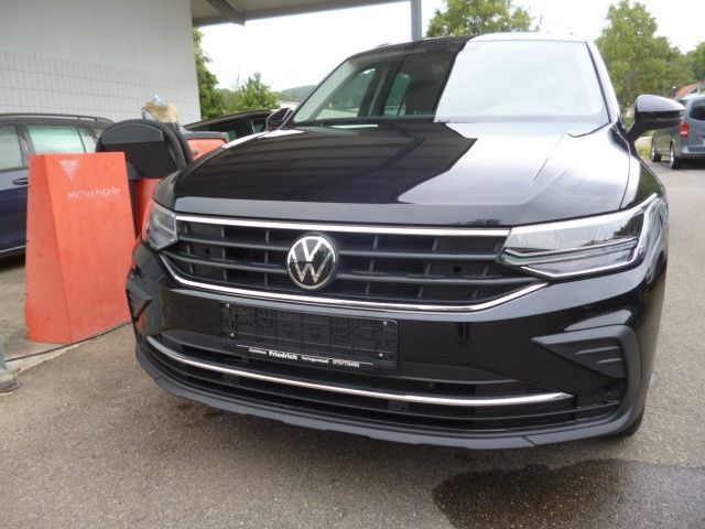 VW Tiguan 48.000 km 25.950 &euro; Veringenstadt 72519