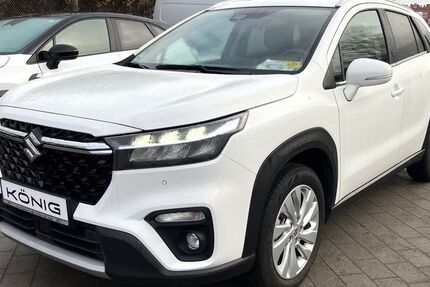 Suzuki SX4 4.870 km 23.399 &euro; Berlin 10829