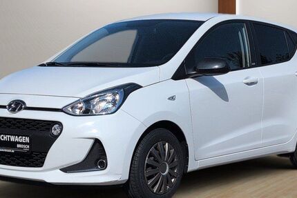 Hyundai i10 21.000 km 12.998 &euro; Durach 87471