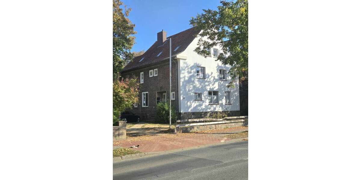 Einfamilienhaus Ebstorf Altenebstorf - 10 Zimmer, 250 m&sup2;, 450.000&euro; | Angebot:23255620