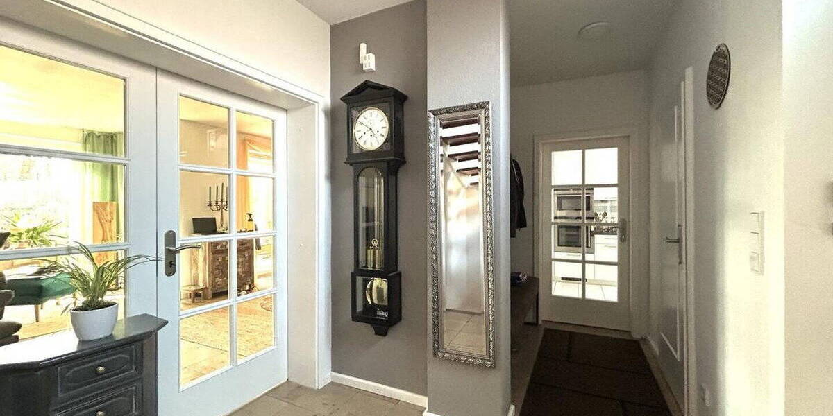 Reihenmittelhaus Ahrensburg - 3 Zimmer, 129 m&sup2;, 635.000&euro; | Angebot:25969940