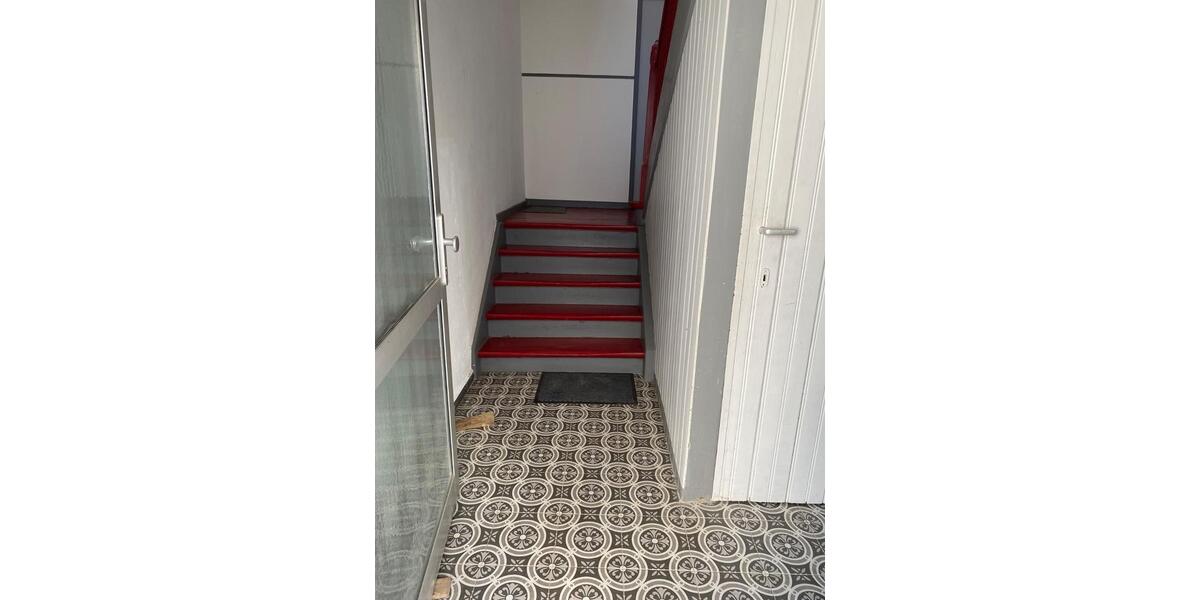 Mehrfamilienhaus, Wohnhaus Frankfurt am Main Bergen-Enkheim - 10 Zimmer, 210 m&sup2;, 735.000&euro; | Angebot:26201115