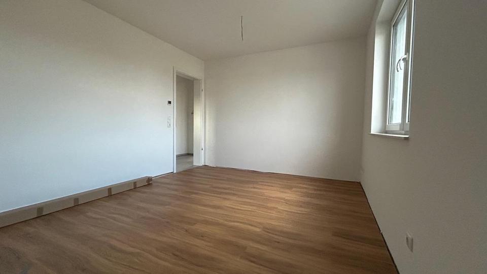 Neubau Doppelhaushälfte mit gehobener Innenausstattung 5 zimmer