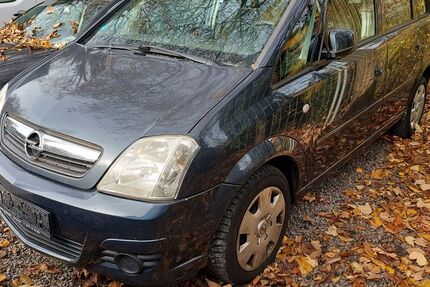 Opel Meriva 143.500 km 2.150 € Würzburg 97082
