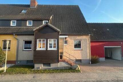 Gepflegtes Reihenendhaus mit Garage in Barth-Nähe der Ostsee zu verkaufen