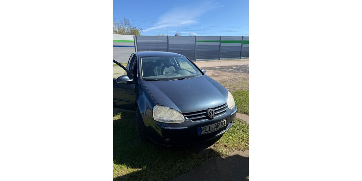 VW Golf 175.000 km 2.750 &euro; Glaubitz 01612