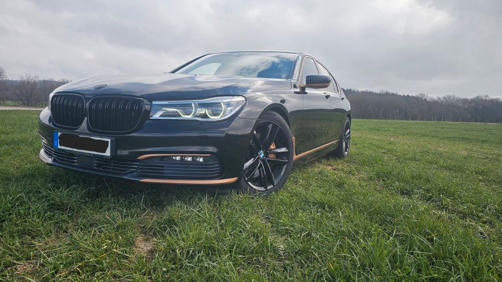BMW 750 133.000 km 27.490 &euro; Reichenbach 02894