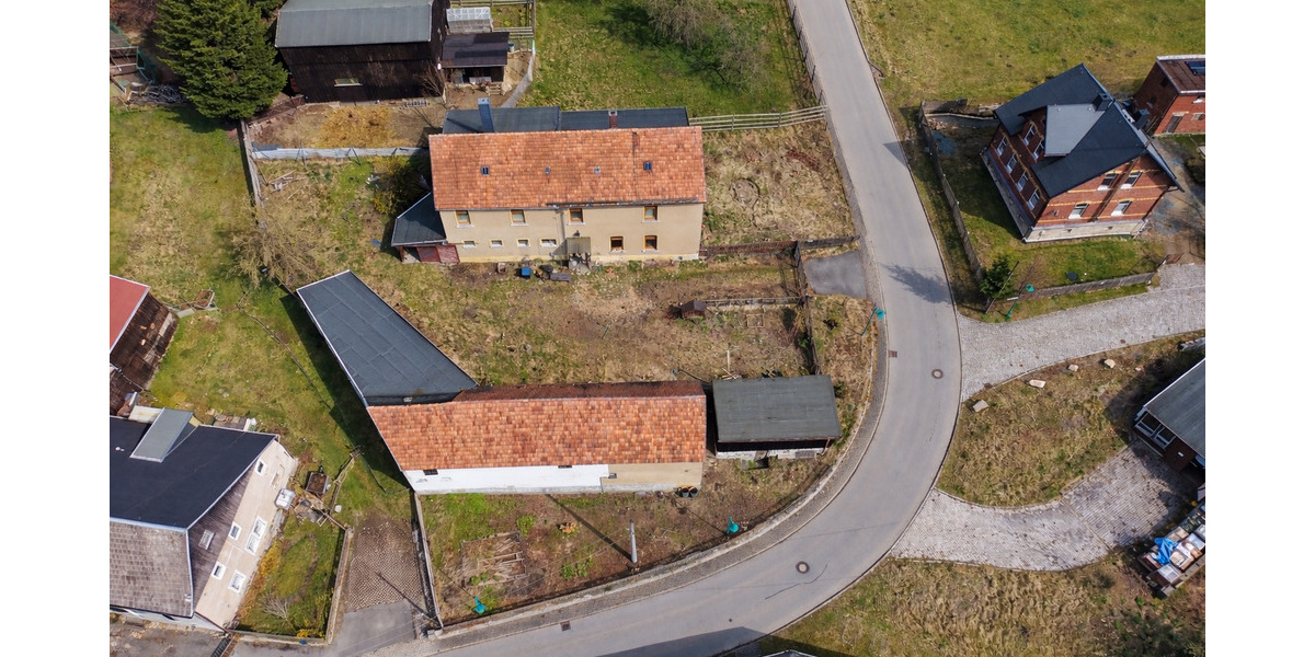 Einfamilienhaus Falkenstein Oberlauterbach - 8 Zimmer, 110 m&sup2;, 53.000&euro; | Angebot:25929611
