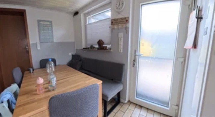 Kapitalanlage oder Eigenheim – modernisiertes Reihenmittelhaus mit PV-Anlage - Reihenmittelhaus Weeze | Angebot:26507184