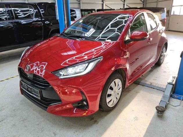 Toyota Yaris 44.310 km 19.500 &euro; Bad Gögging 93333