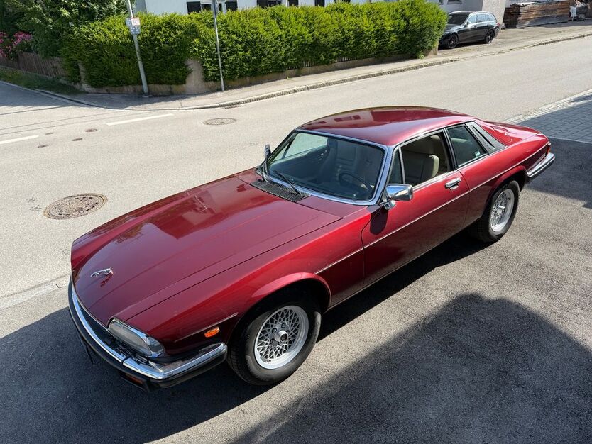 Jaguar XJS 88.300 km 14.390 € München 81827