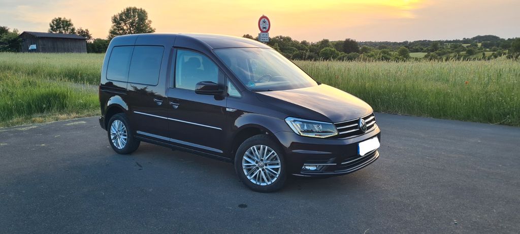 VW Caddy 142.000 km 16.300 &euro; Marktrodach 96364