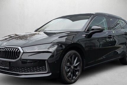 Skoda Superb 9.999 km 48.890 &euro; Wiesbaden 65189