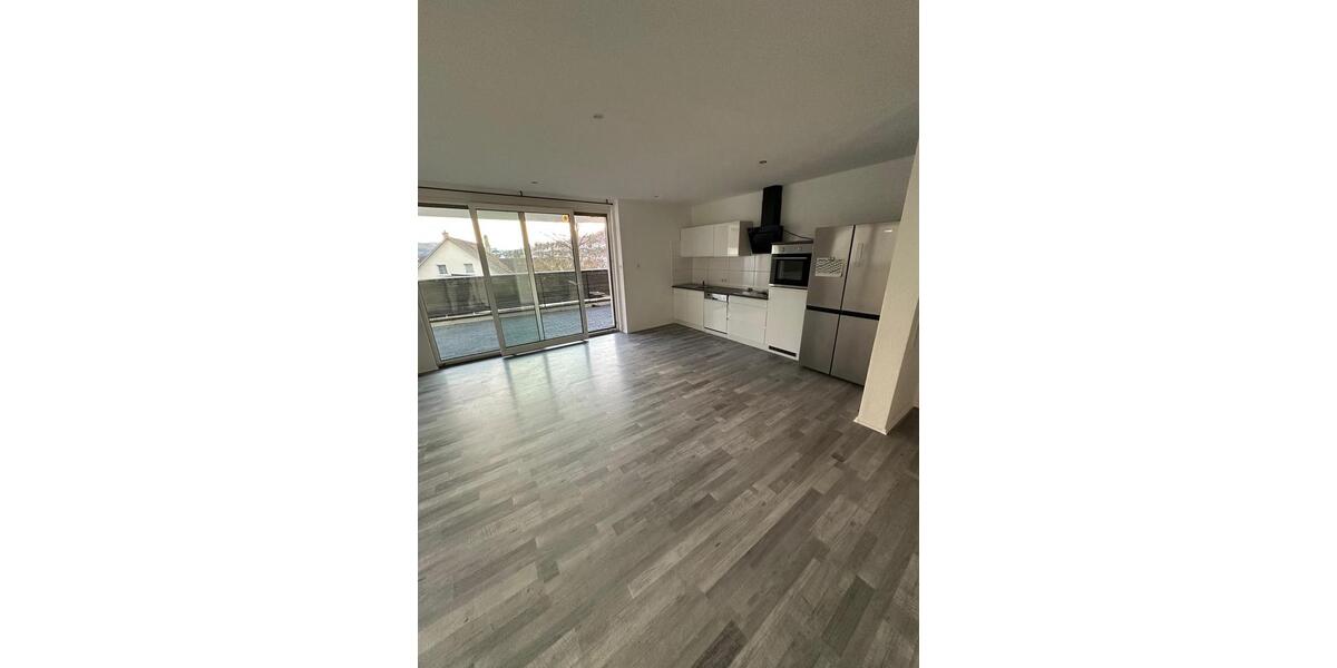 Etagenwohnung Albstadt - 3 Zimmer, 98 m&sup2;, 900&euro; | Angebot:26338521