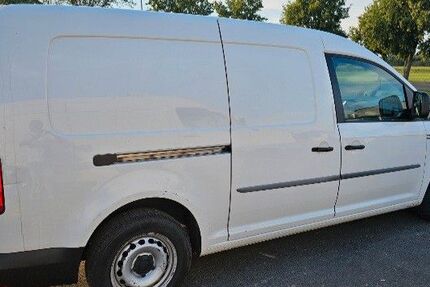 VW Caddy Maxi 205.000 km 6.300 &euro; altranft Bad freienvalde 16259