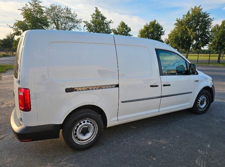 VW Caddy Maxi 205.000 km 6.300 &euro; altranft Bad freienvalde 16259