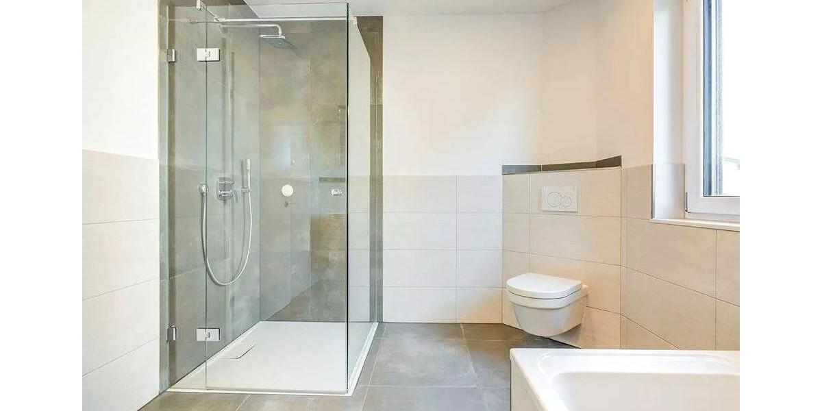 Doppelhaushälfte Burghausen - 5 Zimmer, 150 m&sup2;, 1.550&euro; | Angebot:25400312