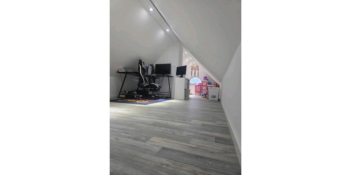 Einfamilienhaus Krummhörn - 7 Zimmer, 145 m&sup2;, 1.200&euro; | Angebot:25401659