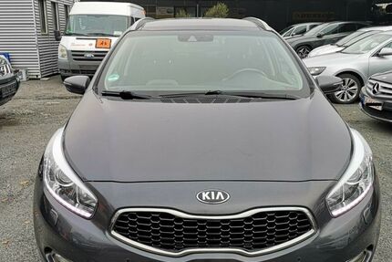 Kia ceed Sportswagon 293.000 km 3.900 &euro; Frankfurt - Griesheim 65933
