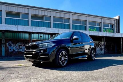 BMW X5 M50