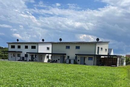 Energieeffiziente Doppelhaushälfte in Petersaurach