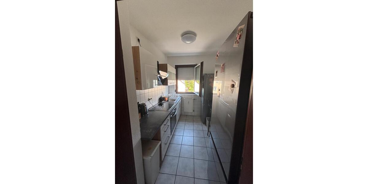 Dachgeschoßwohnung Stuttgart Bad Cannstatt - 1 Zimmer, 11 m&sup2;, 525&euro; | Angebot:26356548