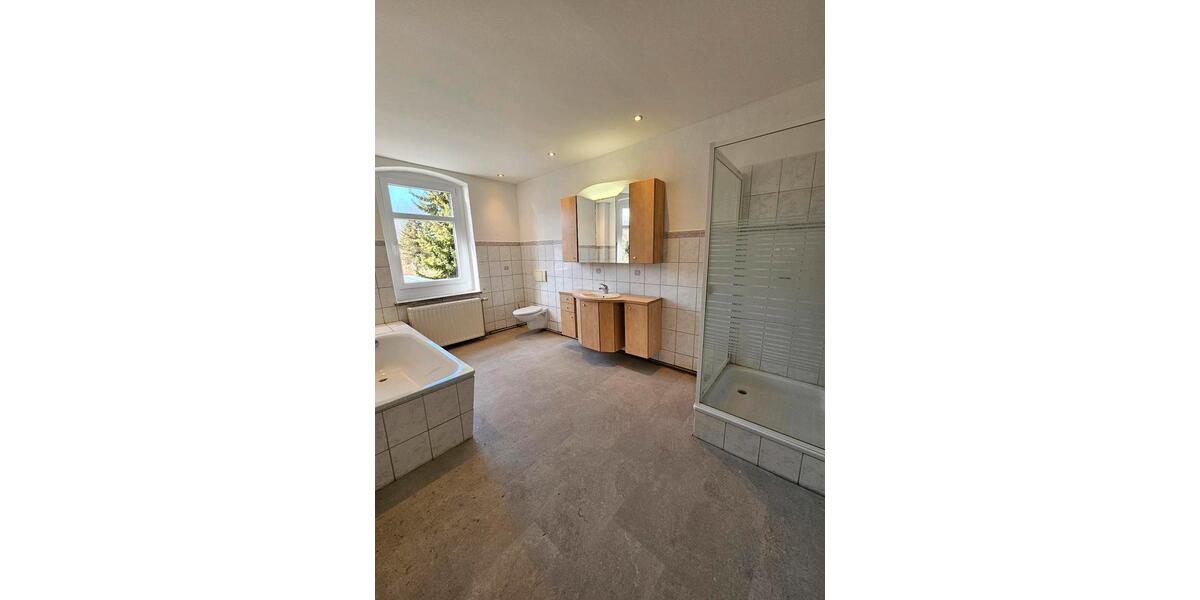 Etagenwohnung Adorf/Vogtland Vogtland - 3 Zimmer, 89 m&sup2;, 540&euro; | Angebot:26050447