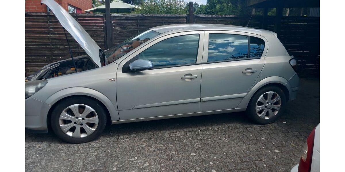 Opel Astra 200.000 km 550 &euro; Neumünster 24537