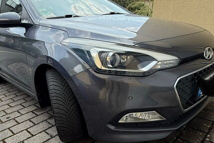 Hyundai i20 127.500 km 8.333 &euro; Kiedrich 65399