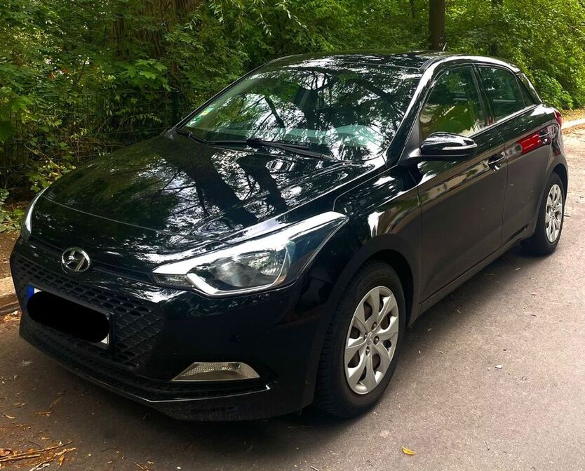 i20
