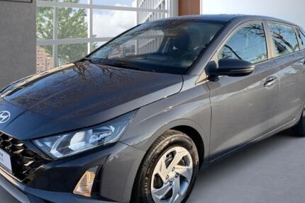 Hyundai i20 11.200 km 16.985 &euro; Augsburg 86165