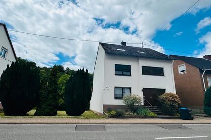 Haus Merzig - 9 Zimmer, 276 m&sup2;, 450.000&euro; | Angebot:27102525